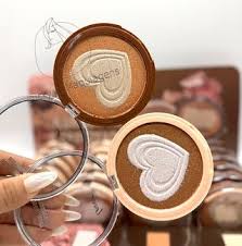 Iluminador e bronzeador  Amor Anjo. cor 2